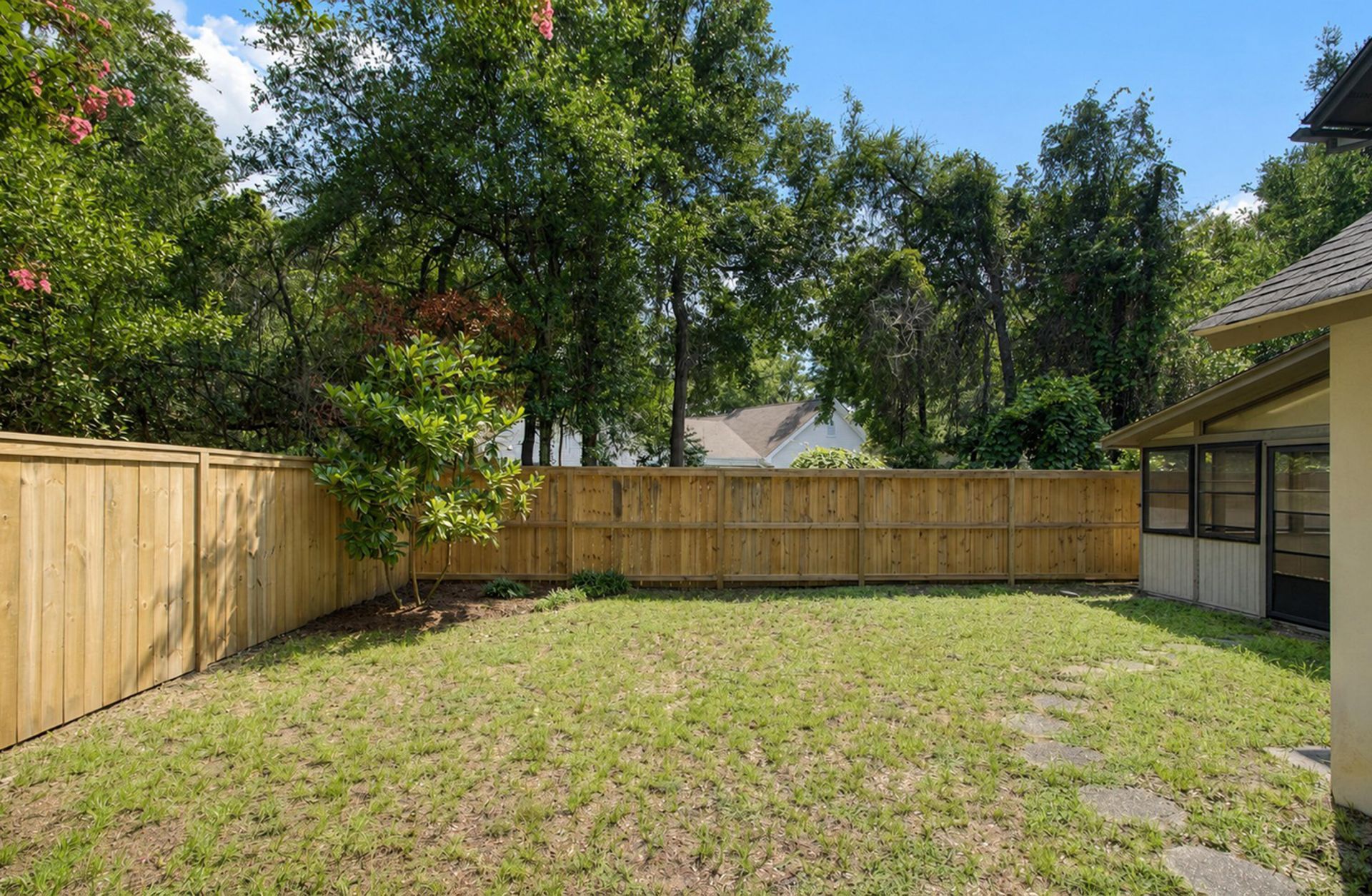 312 Mallard Court Photo 30
