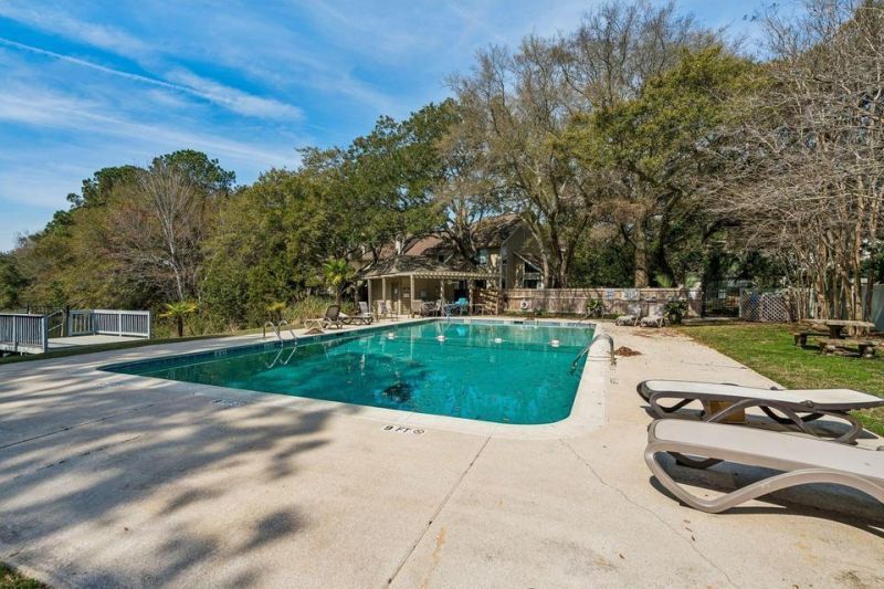 312 Mallard Court Photo 37