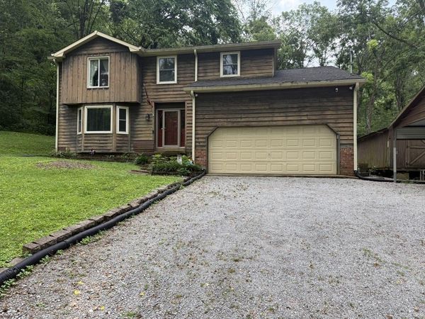 1961 Sunny Side Dr , Brentwood, TN 37027