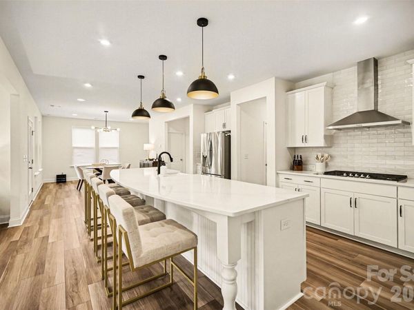 6043 Jepson Court, Charlotte, NC 28214