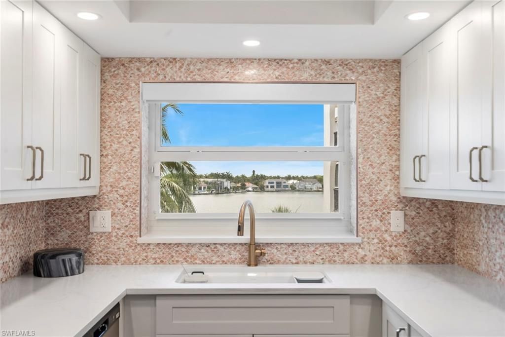 3500 Gulf Shore Blvd N, Unit 408, Naples, FL 34103 Photo
