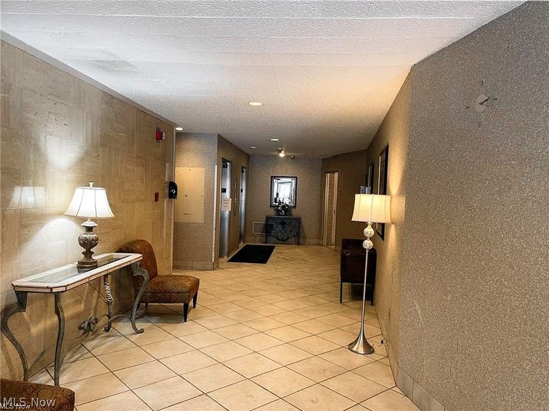 12520 Edgewater Drive, Unit 210, Lakewood, OH 44107 Photo 20