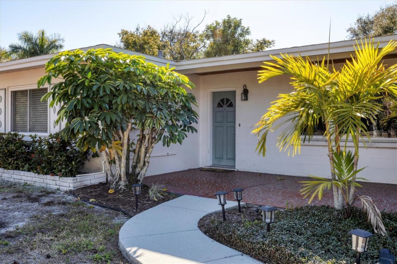 5201 Stevens Drive, Sarasota, FL 34234 Photo