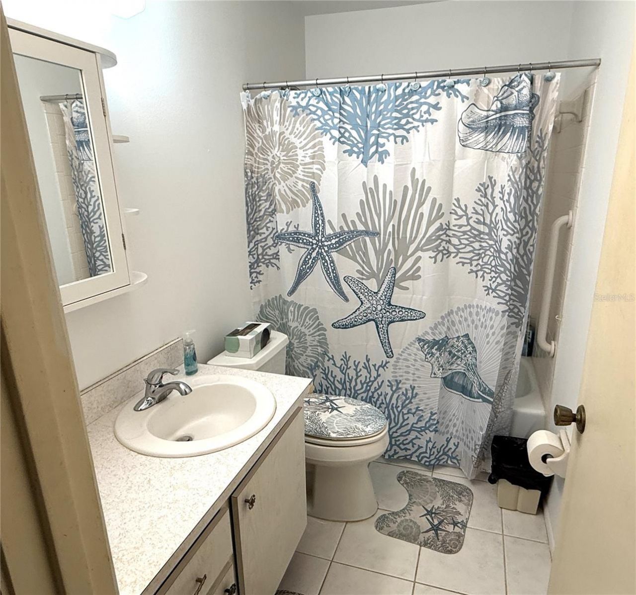 390 301 Boulevard W, Unit 1B, Bradenton, FL 34205 Photo