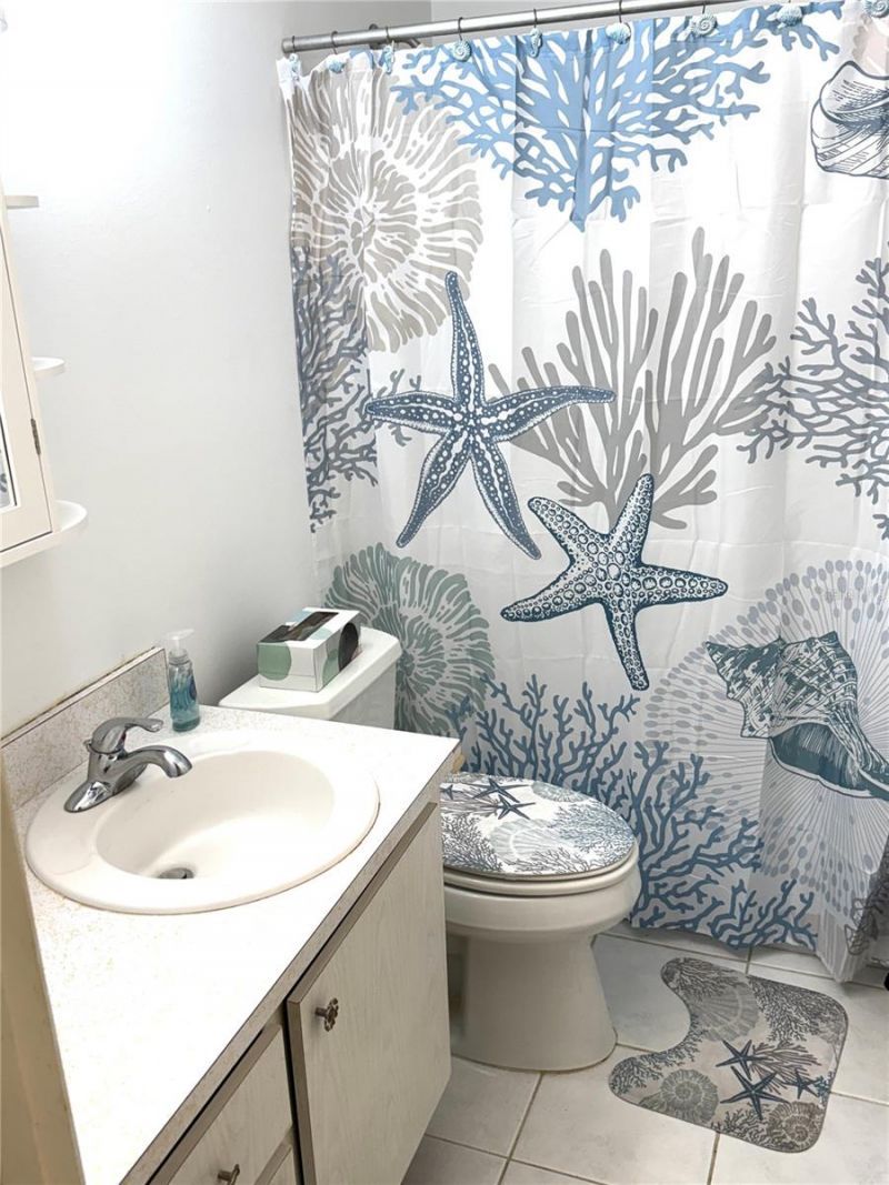 390 301 Boulevard W, Unit 1B, Bradenton, FL 34205 Photo
