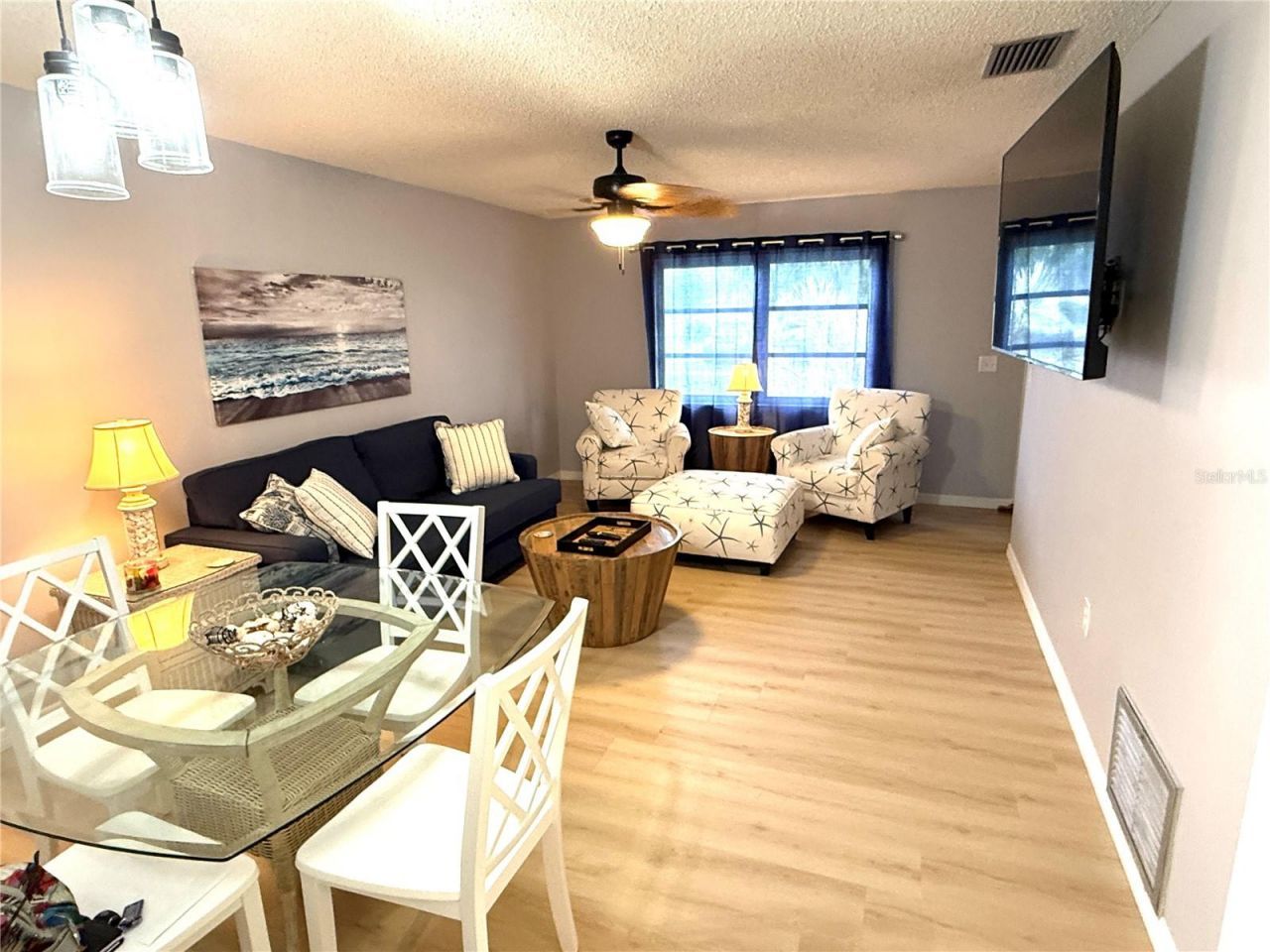 390 301 Boulevard W, Unit 1B, Bradenton, FL 34205 Photo
