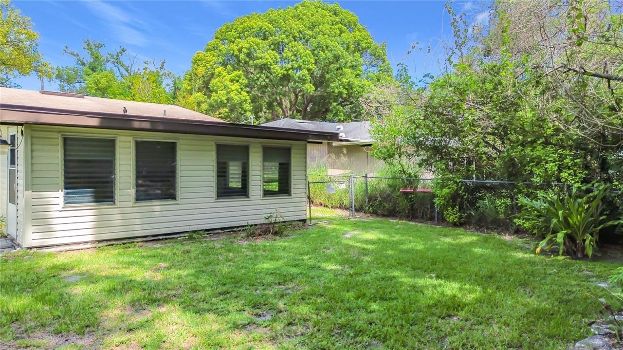 220 Pinehurst Dr , Auburndale, FL 33823 Photo