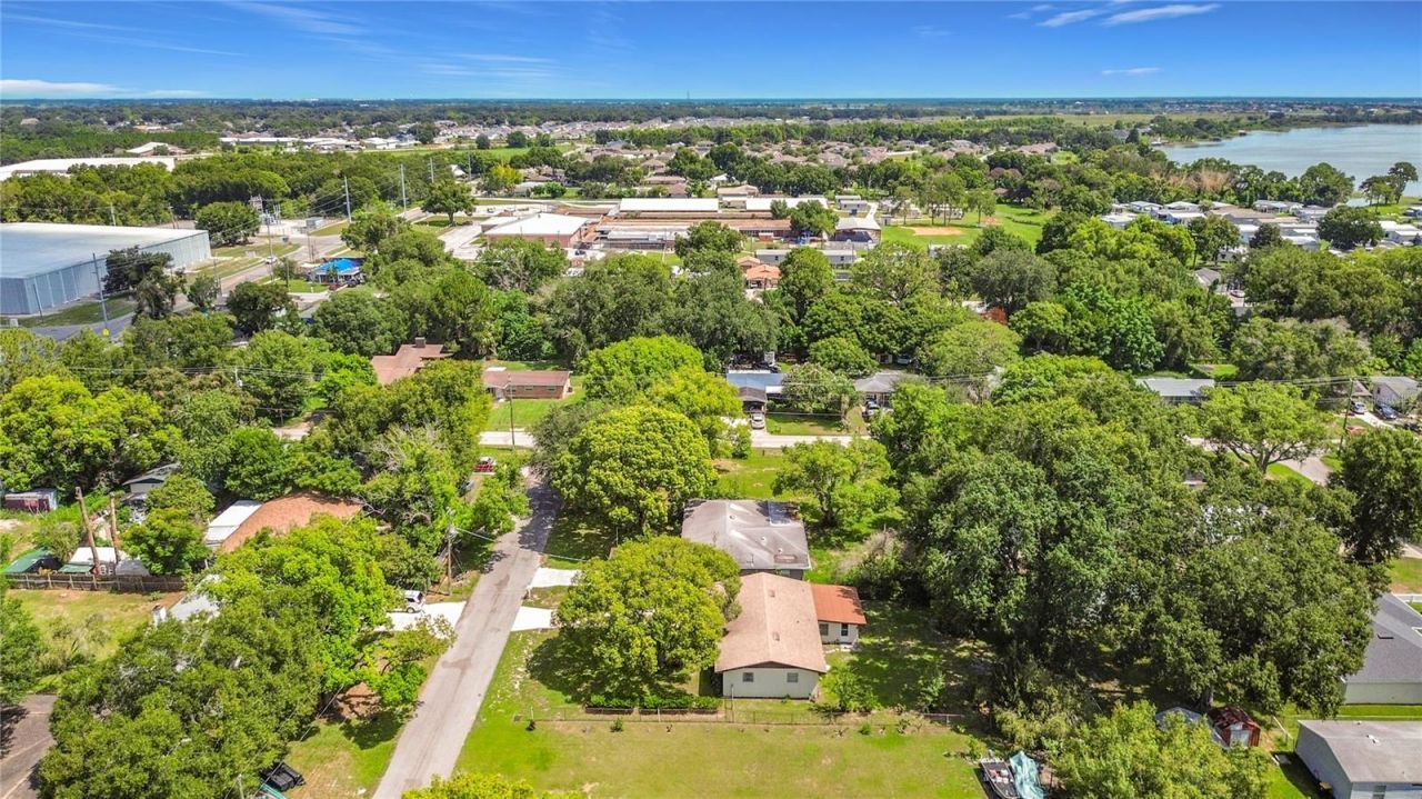 220 Pinehurst Dr , Auburndale, FL 33823 Photo