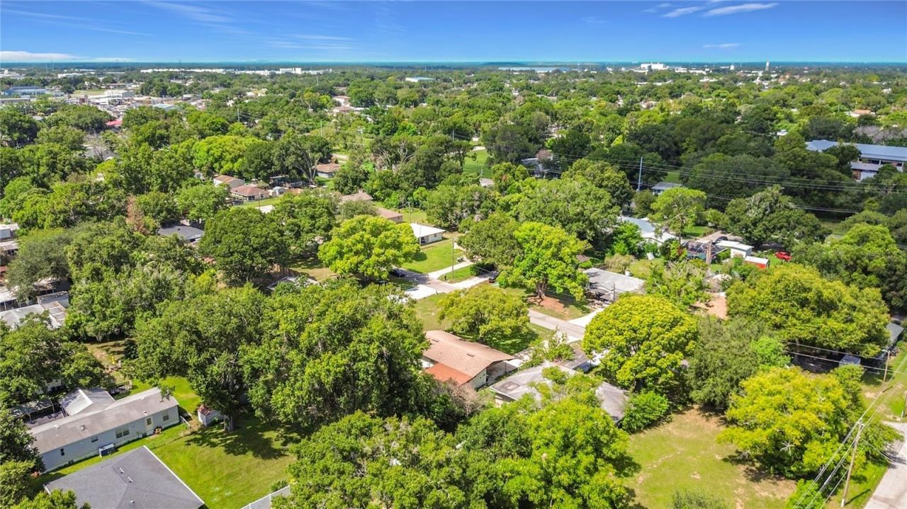 220 Pinehurst Dr , Auburndale, FL 33823 Photo