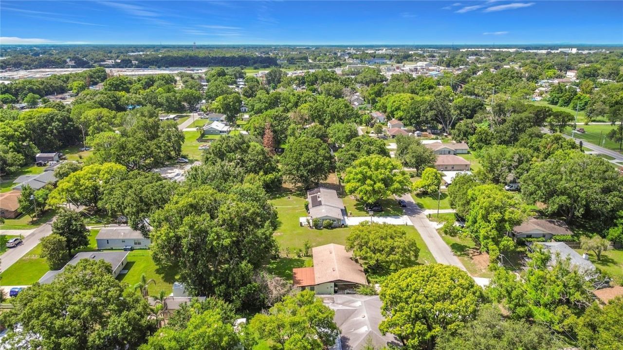 220 Pinehurst Dr , Auburndale, FL 33823 Photo