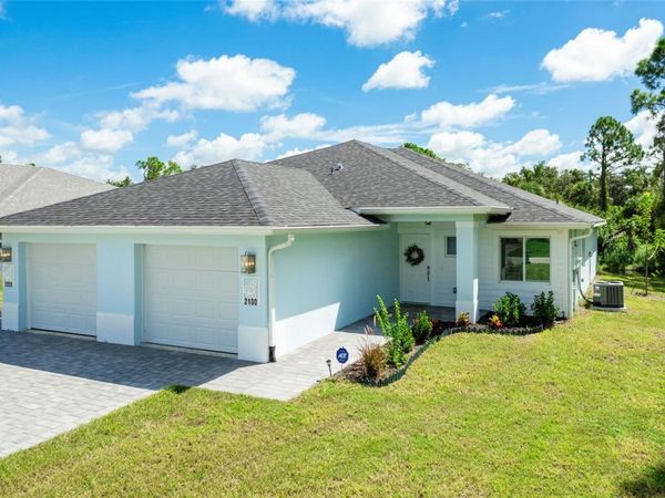 2098 COMO STREET , PORT CHARLOTTE, FL 33948
