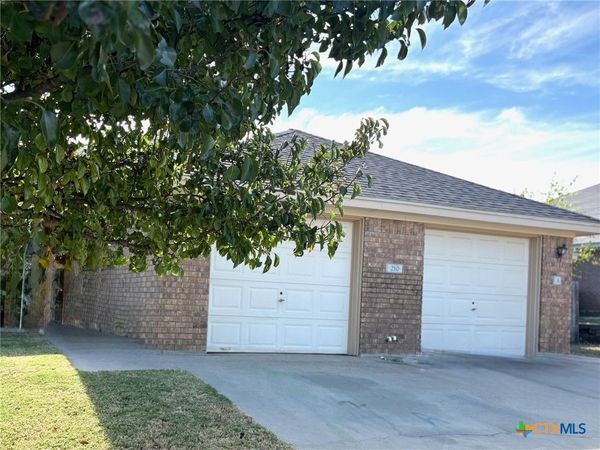 210 Janelle Drive , Copperas Cove, TX 76522