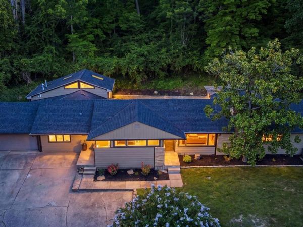 3696 Dogwood Lane, Columbia Twp, OH 45213
