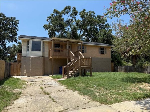 3623 RIVIERA Drive , Slidell, LA 70458