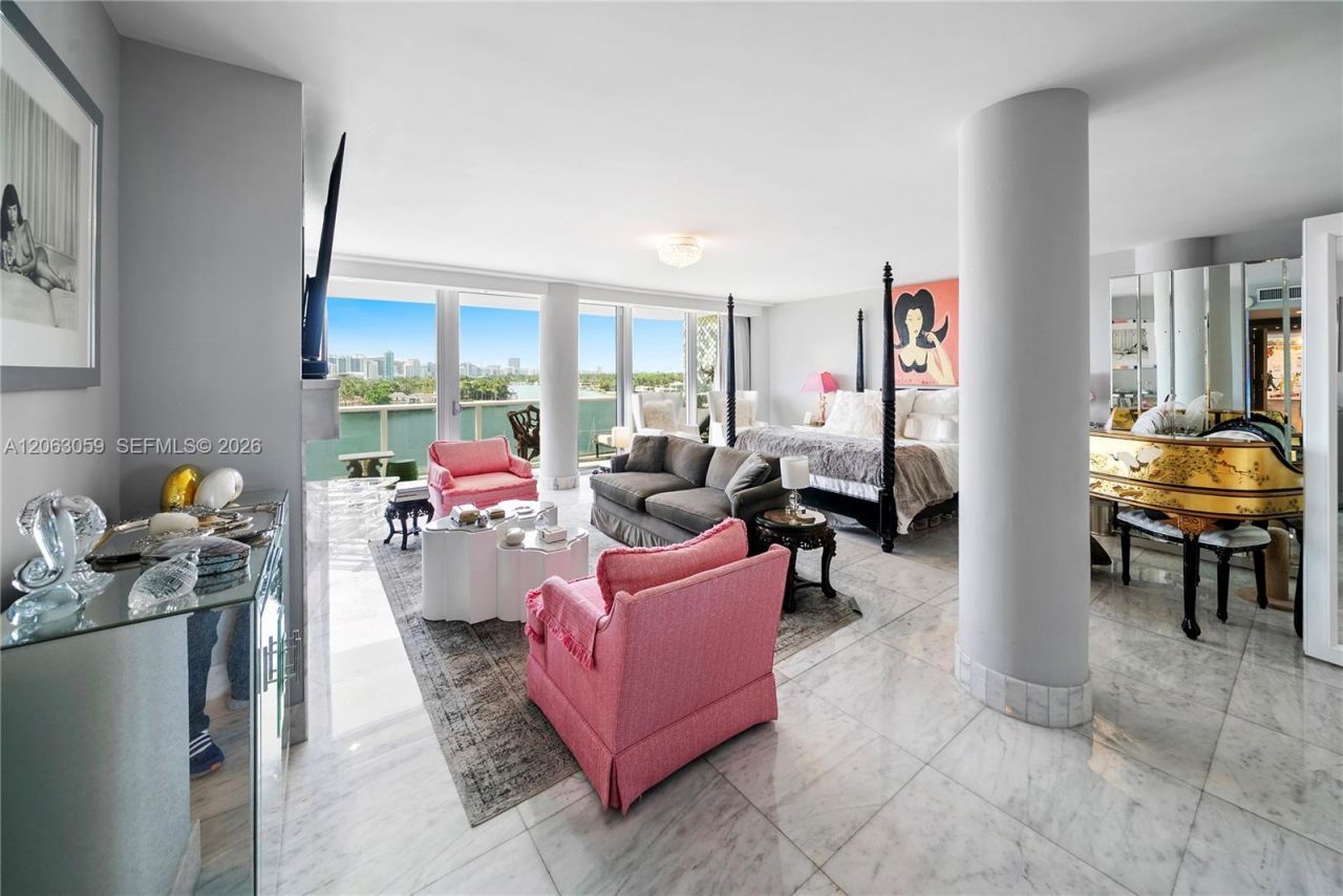 900 Bay Dr, Unit 702/704, Miami Beach, FL 33141 Photo