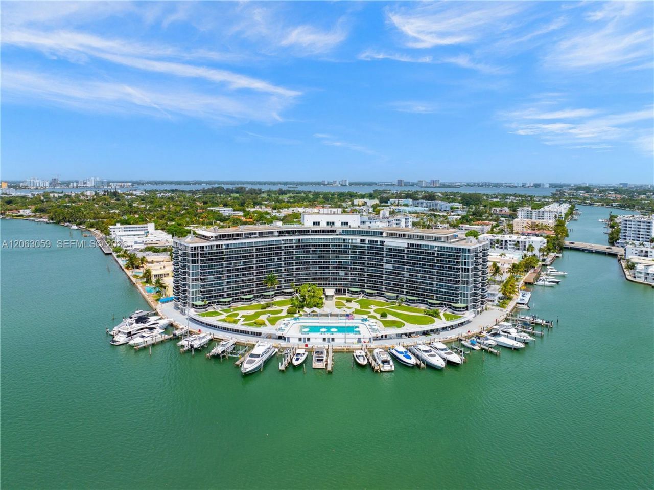 900 Bay Dr, Unit 702/704, Miami Beach, FL 33141 Photo