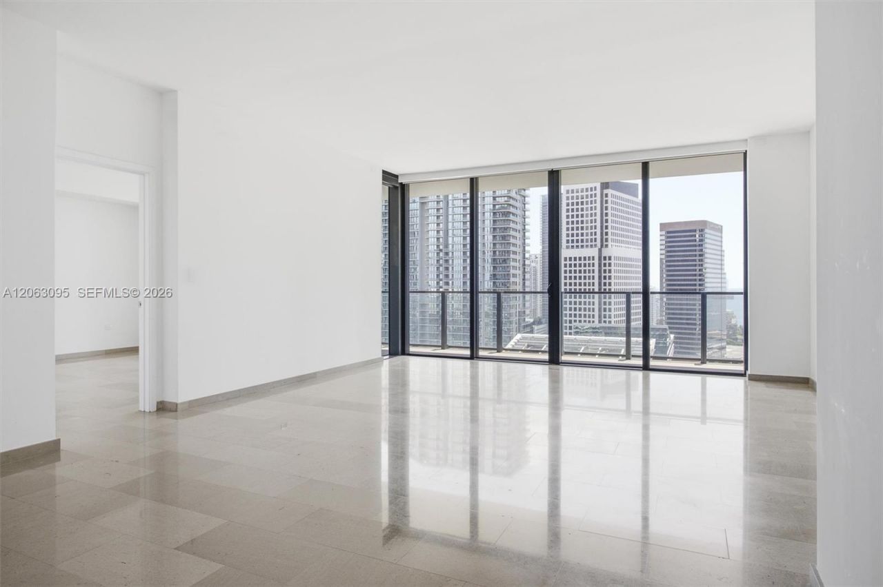 88 SW 7th St , Unit 2307, Miami, FL 33130 Photo