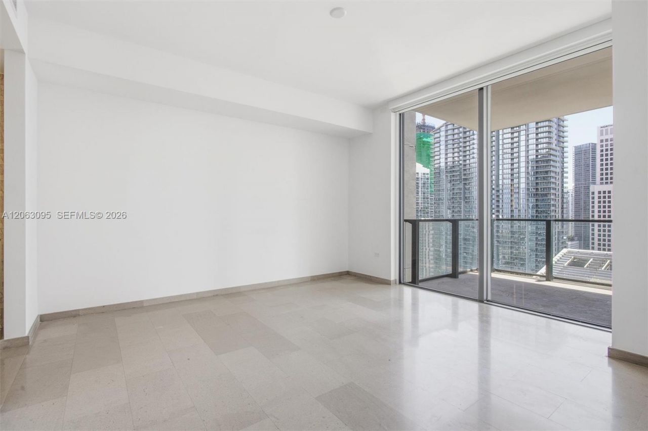 88 SW 7th St , Unit 2307, Miami, FL 33130 Photo