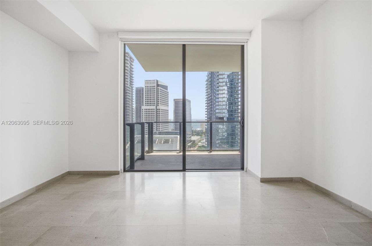 88 SW 7th St , Unit 2307, Miami, FL 33130 Photo