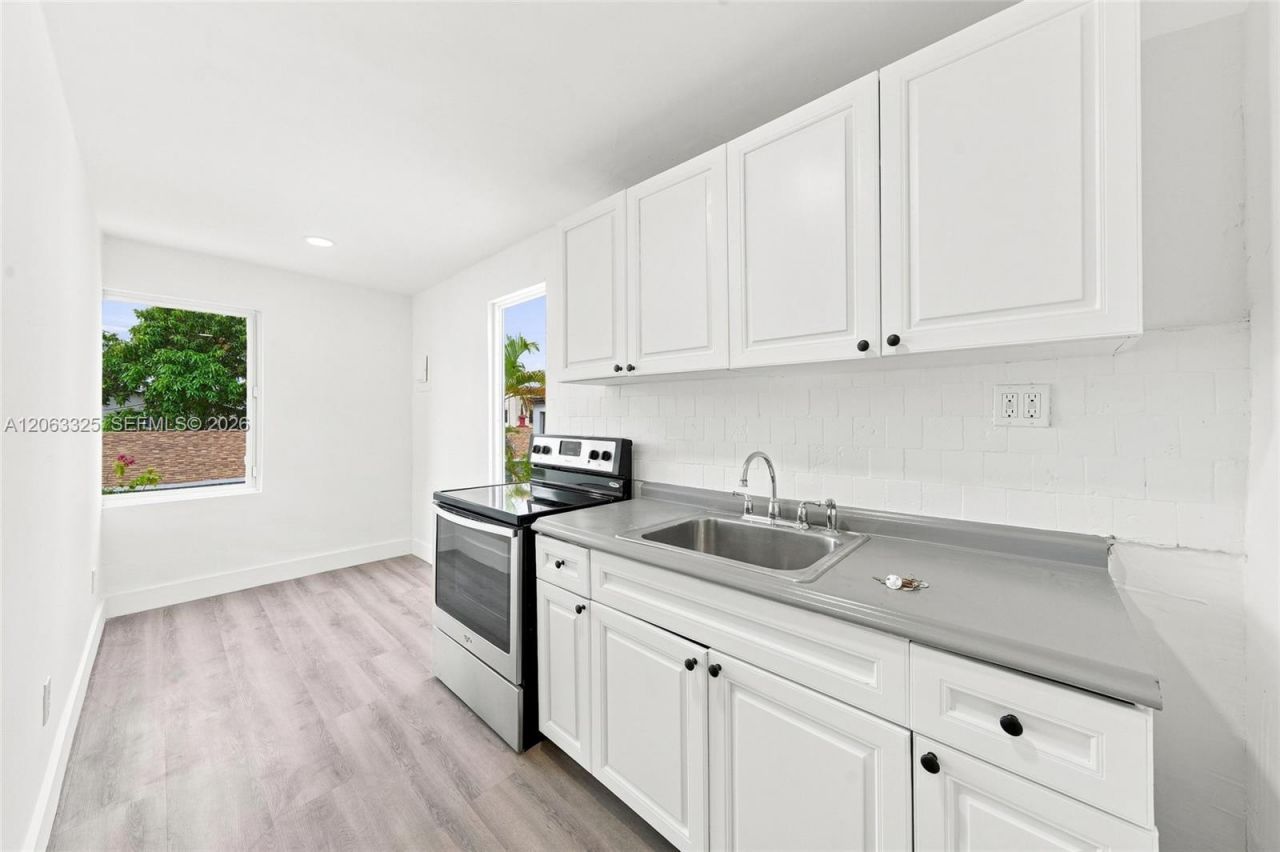 128 NW 9th Ave, Unit 2, Miami, FL 33128 Photo