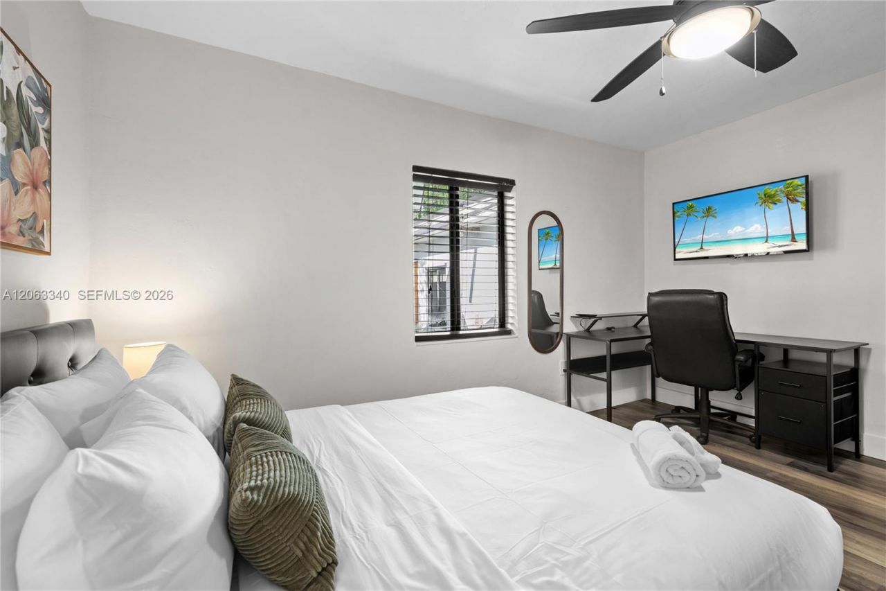 3134 Carter St, Unit 1, Miami, FL 33133 Photo