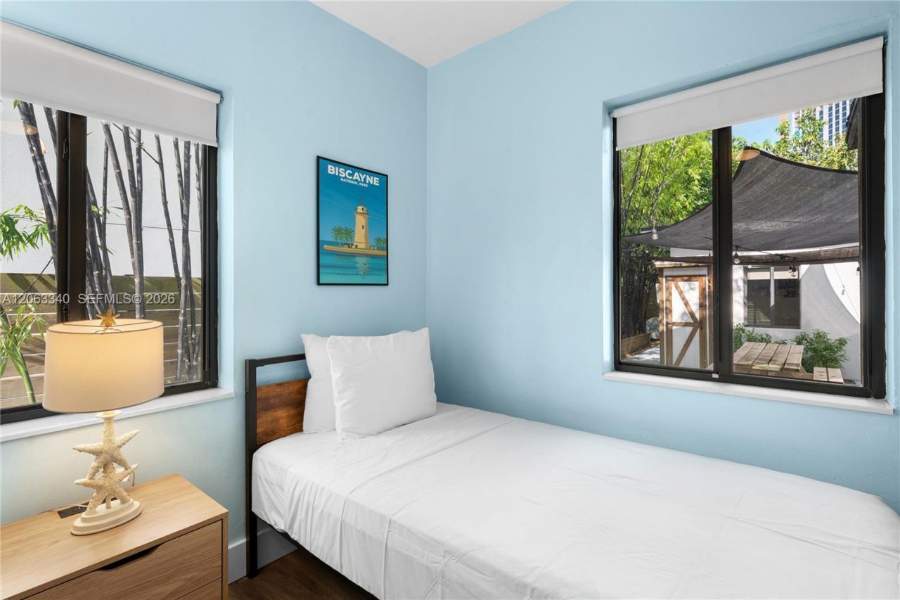 3134 Carter St, Unit 1, Miami, FL 33133 Photo