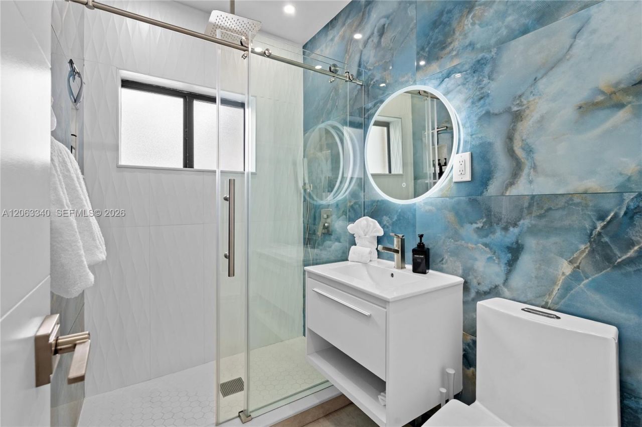 3134 Carter St, Unit 1, Miami, FL 33133 Photo