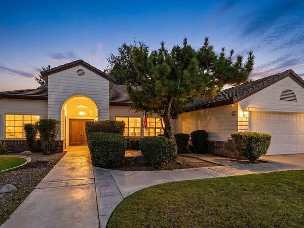 8711 Dalby Court, Bakersfield, CA 93313