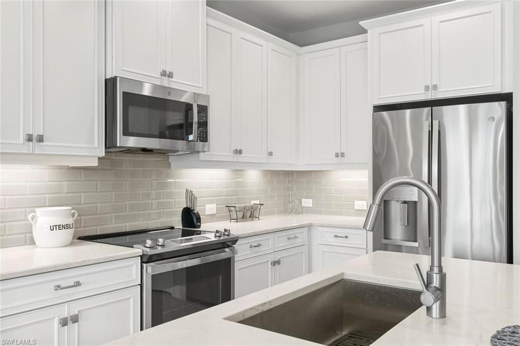 2549 Seychelles Dr, Unit 507, Naples, FL 34112 Photo