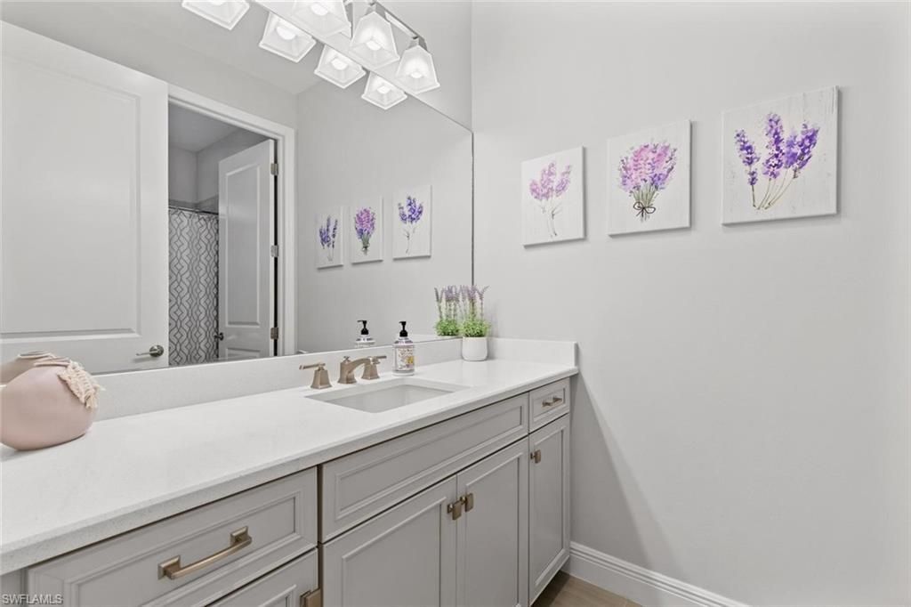 2549 Seychelles Dr, Unit 507, Naples, FL 34112 Photo