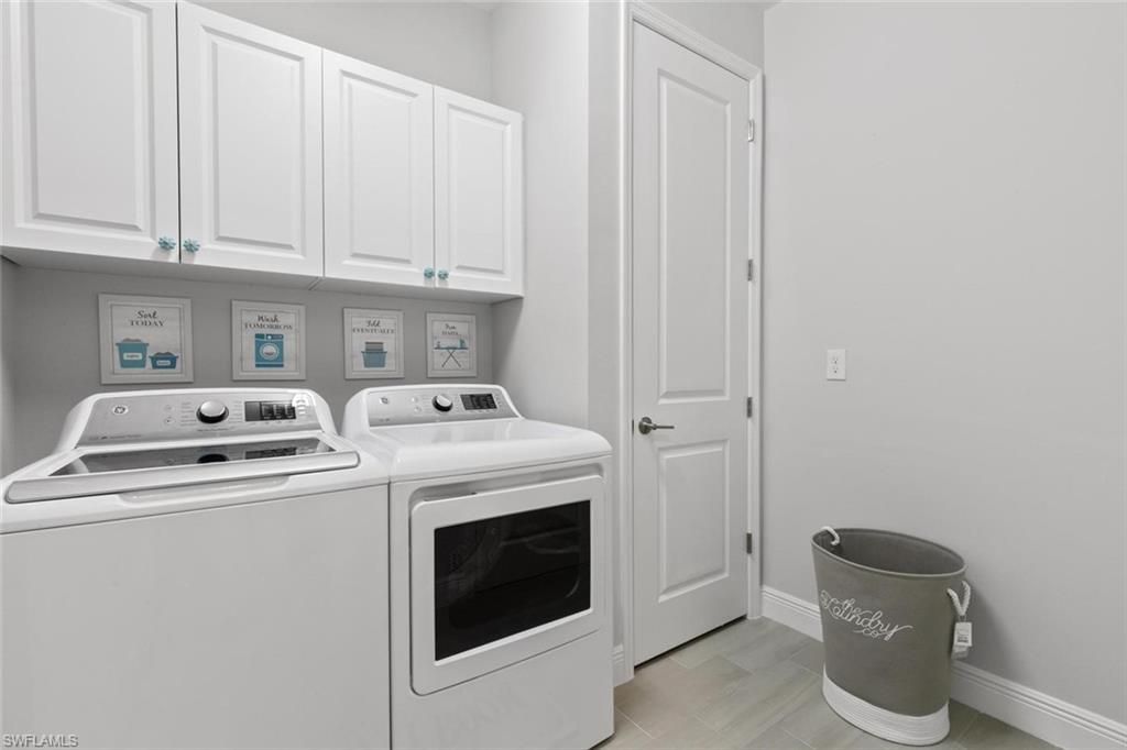 2549 Seychelles Dr, Unit 507, Naples, FL 34112 Photo