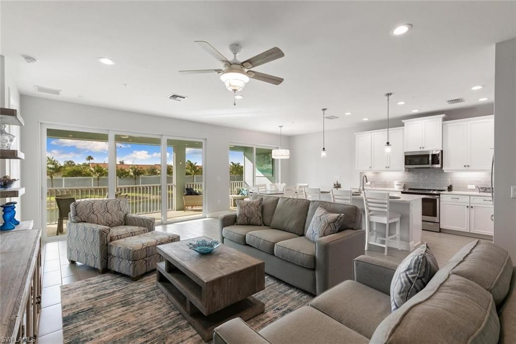 2549 Seychelles Dr, Unit 507, Naples, FL 34112 Photo
