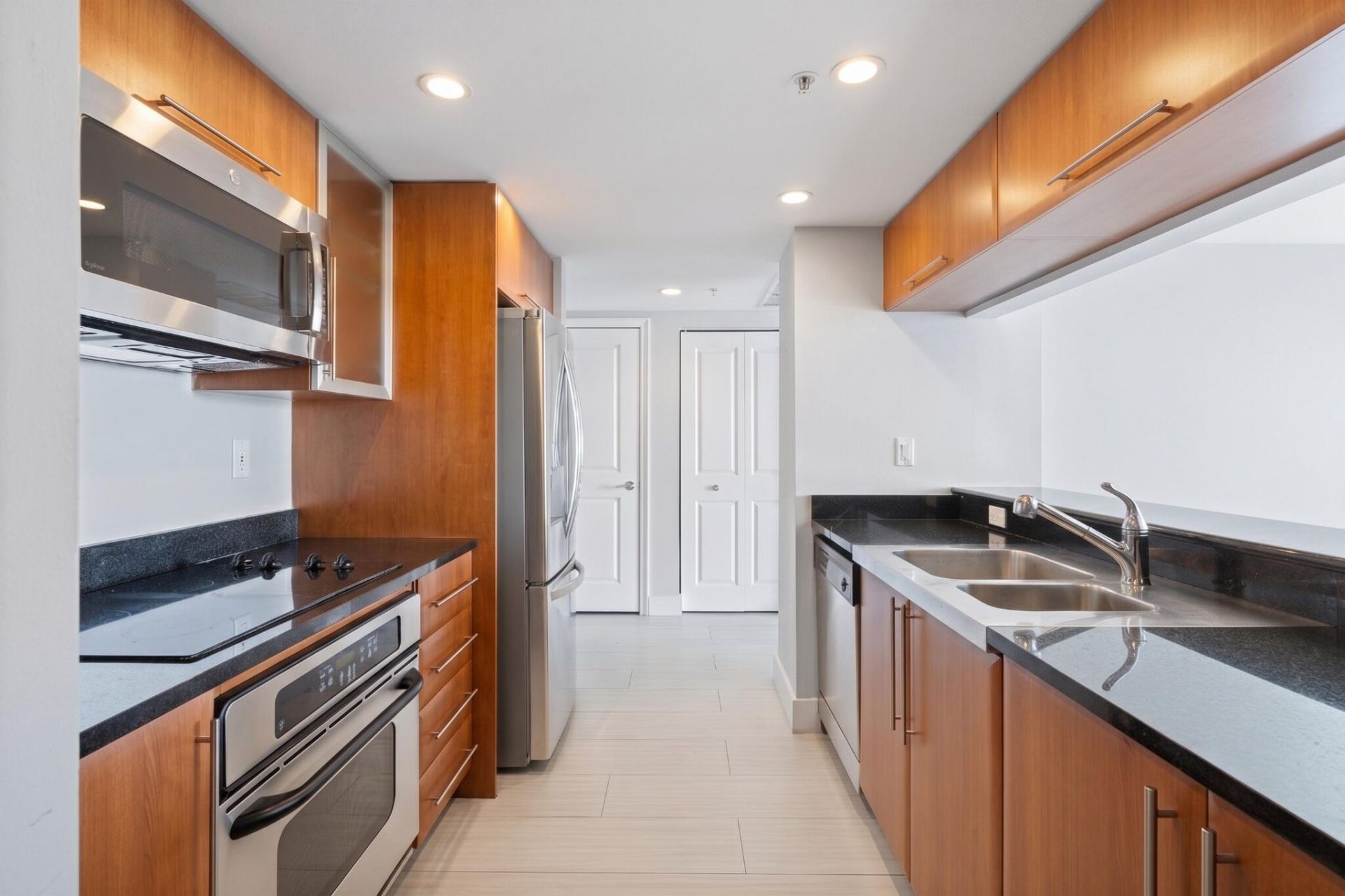 610 W Las Olas Boulevard, Unit 1016N, Fort Lauderdale, FL 33312 Photo