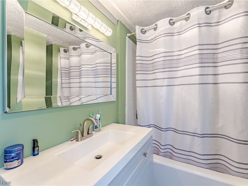 3060 Boston Road, Brunswick, OH 44212 Photo 16