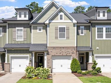149 Manordale Drive, Chapel Hill, NC 27517