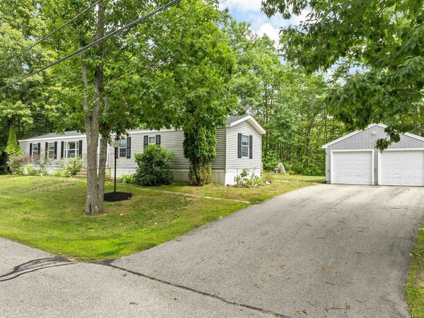 55 Balsam Drive, Farmington, NH 03835