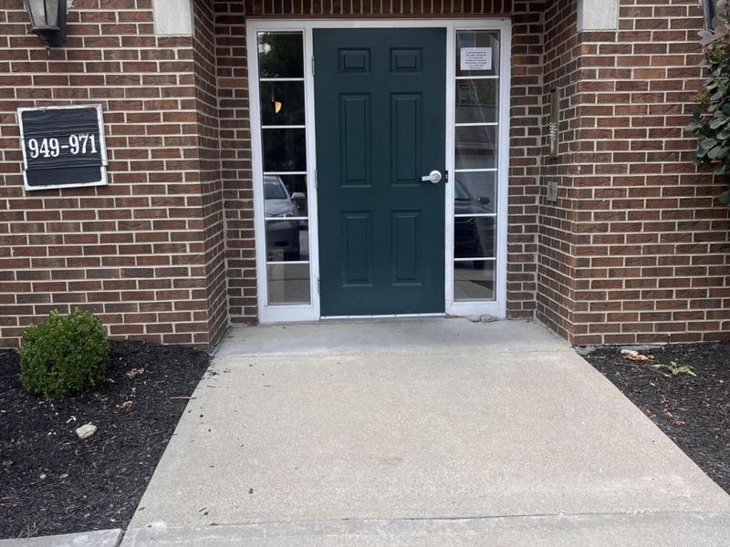 955 Mistflower Lane, Florence, KY 41042 Photo 2