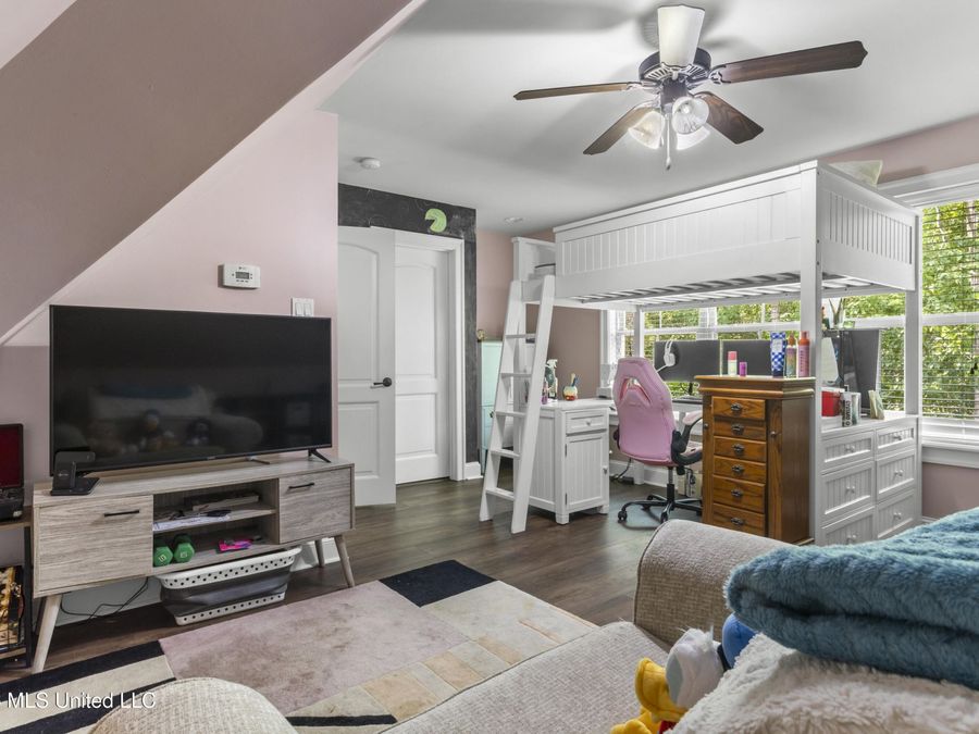 Property Image 48