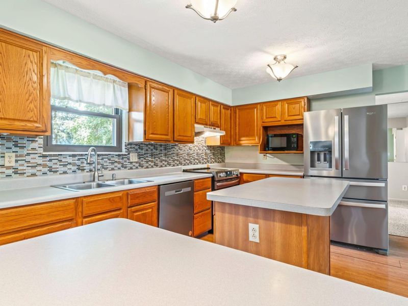741 Mcdonell Place , Gahanna, OH 43230 Photo 12