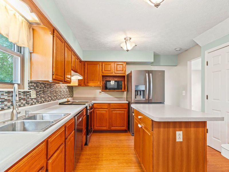 741 Mcdonell Place , Gahanna, OH 43230 Photo 14