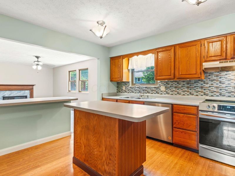 741 Mcdonell Place , Gahanna, OH 43230 Photo 16