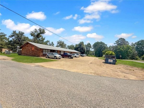 1231 JEANE CHAPEL Road, Leesville, LA 71446