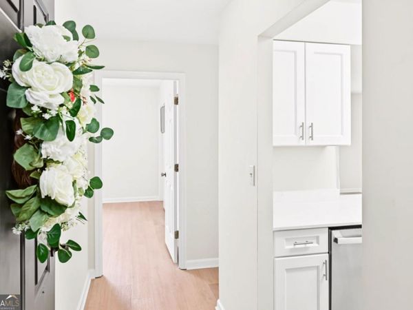 300 Johnson Ferry Road NE, Unit B1007, Sandy Springs, GA 30328