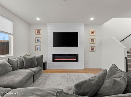 4692 Falcon Rock Lane, Sun Valley, NV 89433 Photo