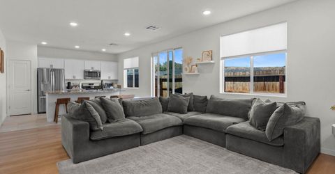 4692 Falcon Rock Lane, Sun Valley, NV 89433 Photo