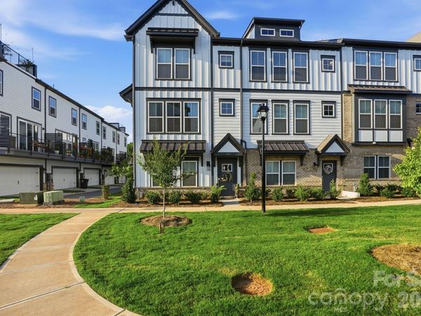 215 Tamala Street , Davidson, NC 28036
