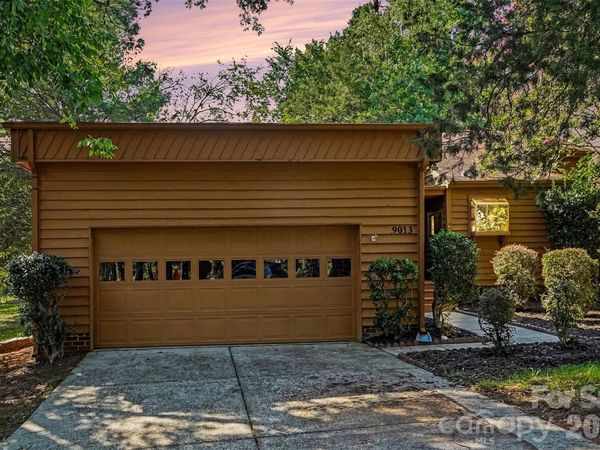 9013 St Croix Lane, Charlotte, NC 28277