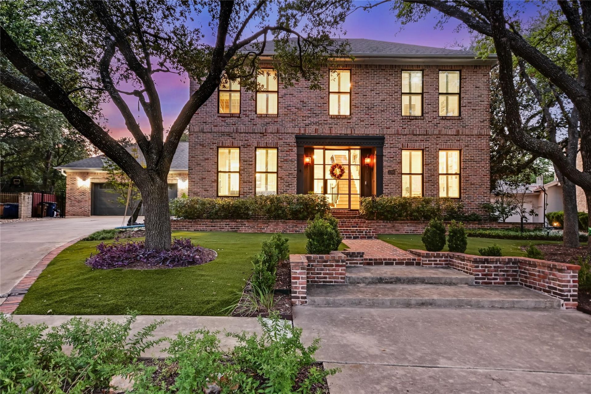 1208 Grosvener Ct, Austin, TX 78746 Main Photo