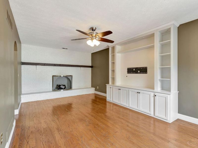 6216 Vineyard Trace, Amelia, OH 45102 Photo 3