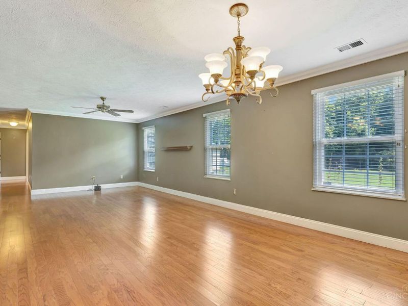 6216 Vineyard Trace, Amelia, OH 45102 Photo 9